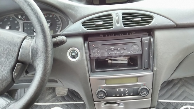Renault Laguna 2001, 280,000 km - 1.8 l - Bakı