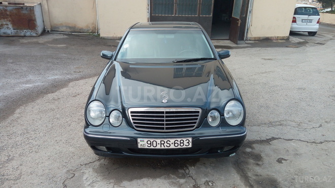 Mercedes E 320 2002, 138,144 km - 3.2 l - Bakı