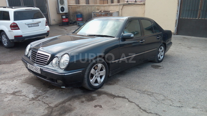 Mercedes E 320 2002, 138,144 km - 3.2 l - Bakı