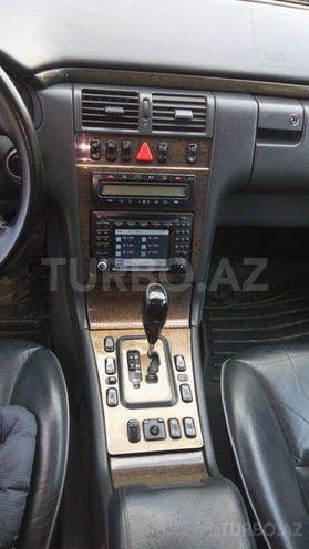 Mercedes E 320 2002, 138,144 km - 3.2 l - Bakı