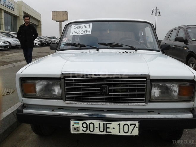 LADA (VAZ) 2107 2009, 90,000 km - 1.6 l - Bakı