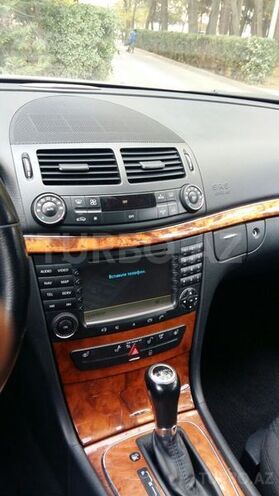 Mercedes E 220 2006, 140,000 km - 2.2 l - Bakı