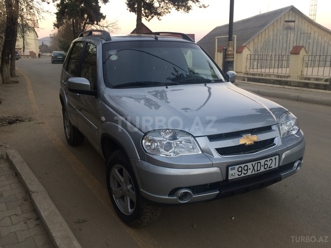 Chevrolet Niva 2015, 17,500 km - 1.7 l - Gədəbəy