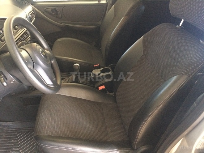 Chevrolet Niva 2015, 17,500 km - 1.7 l - Gədəbəy
