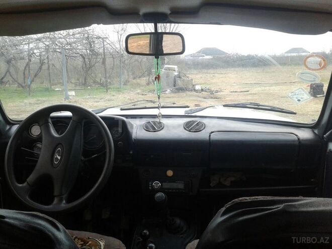 LADA (VAZ) Niva 1982, 300,000 km - 1.6 l - Şirvan