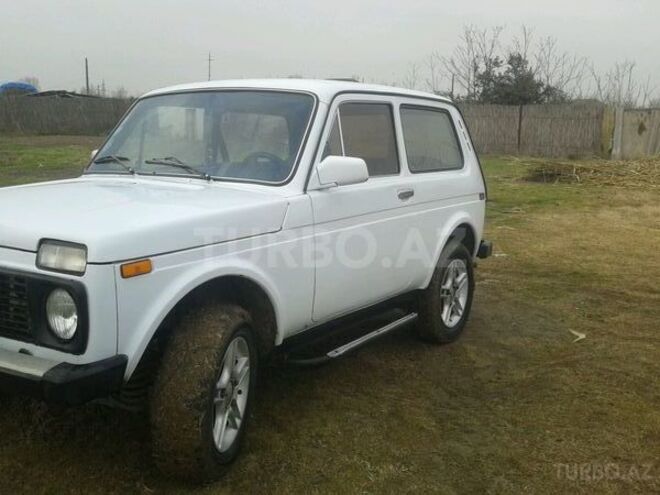LADA (VAZ) Niva 1982, 300,000 km - 1.6 l - Şirvan