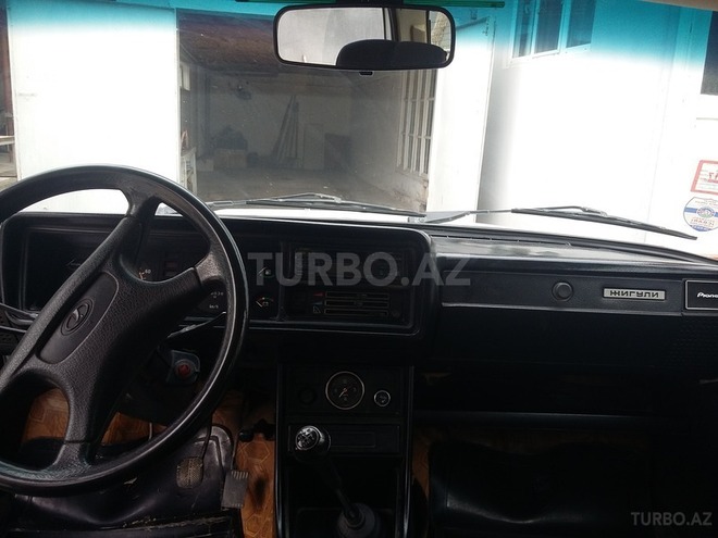 LADA (VAZ) 2107 1998, 156,000 km - 1.6 l - Salyan
