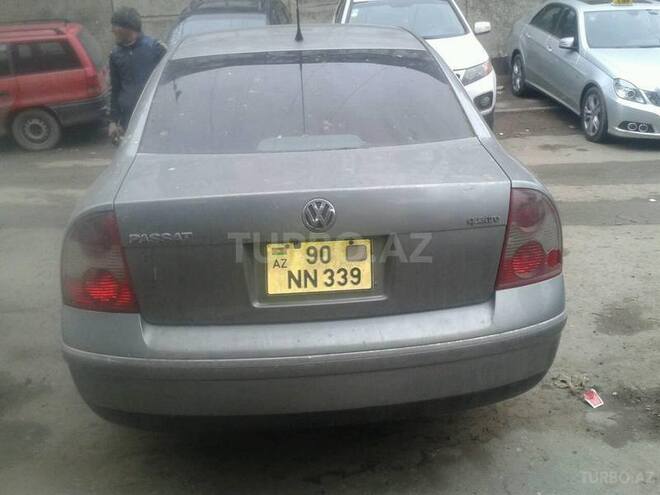 Volkswagen Passat 2004, 258,100 km - 1.8 l - Bakı