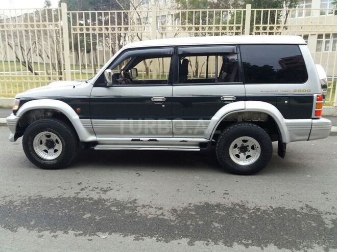 Mitsubishi Pajero 1995, 257,991 km - 2.8 l - Bakı