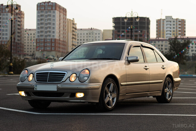 Mercedes E 200 2001, 216,711 km - 2.0 l - Bakı