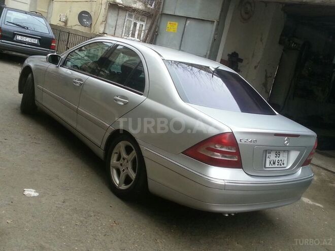 Mercedes C 240 2002, 333,000 km - 2.6 l - Bakı