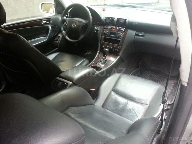 Mercedes C 240 2002, 333,000 km - 2.6 l - Bakı
