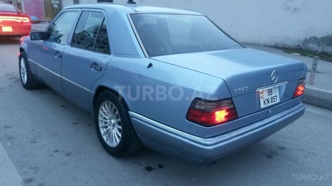 Mercedes E 320 1994, 289,000 km - 3.2 l - Bakı