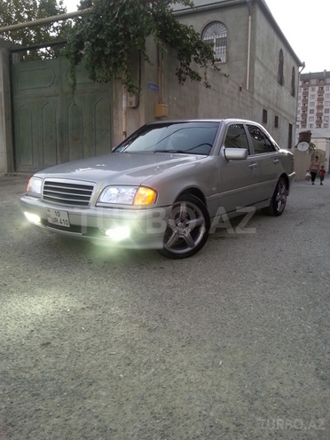 Mercedes C 240 1998, 310,000 km - 2.4 l - Bakı
