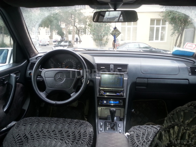 Mercedes C 240 1998, 310,000 km - 2.4 l - Bakı