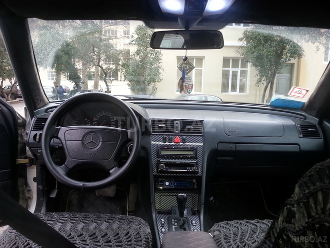 Mercedes C 240 1998, 310,000 km - 2.4 l - Bakı