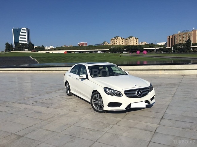 Mercedes E 350 2013, 40,000 km - 3.5 l - Bakı