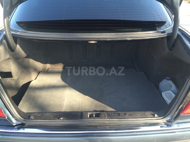 Mercedes E 240 1998, 235,000 km - 2.4 l - Bakı