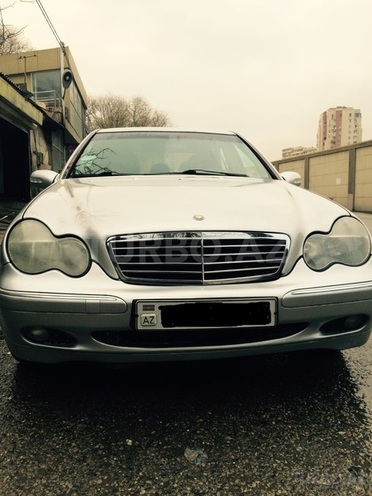 Mercedes C 200 2001, 264,000 km - 2.0 l - Bakı