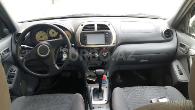 Toyota RAV4 2003, 175,000 km - 2.0 l - Bakı