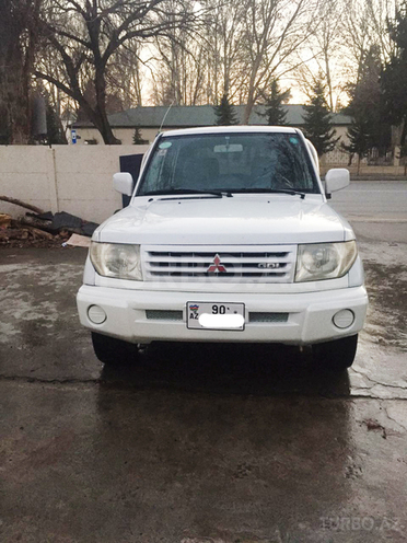 Mitsubishi Pajero io 1999, 170,000 km - 1.8 л - Mingəçevir