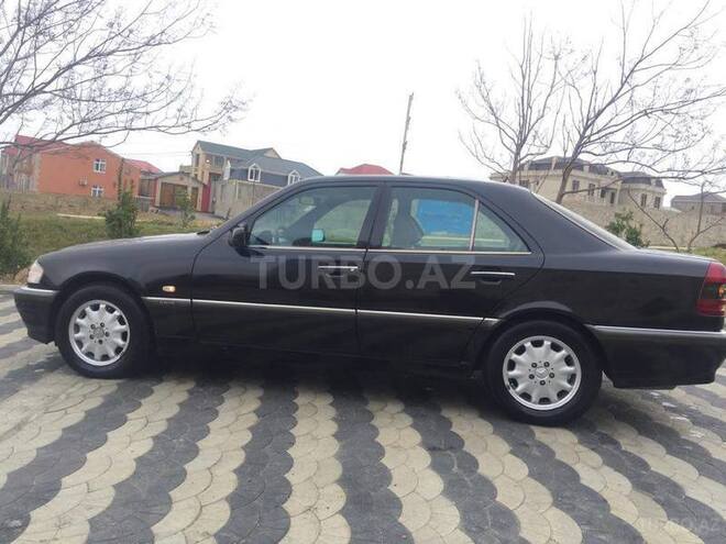 Mercedes C 220 1998, 285,000 km - 2.2 l - Bakı