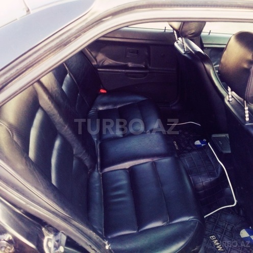 BMW 318 1994, 368,000 km - 1.8 l - Bakı
