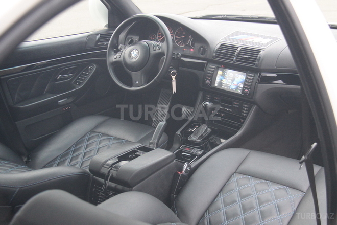 BMW 530 2003, 220,000 km - 3.0 l - Bakı