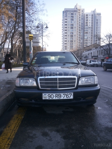 Mercedes C 200 1999, 240,000 km - 2.0 л - Bakı