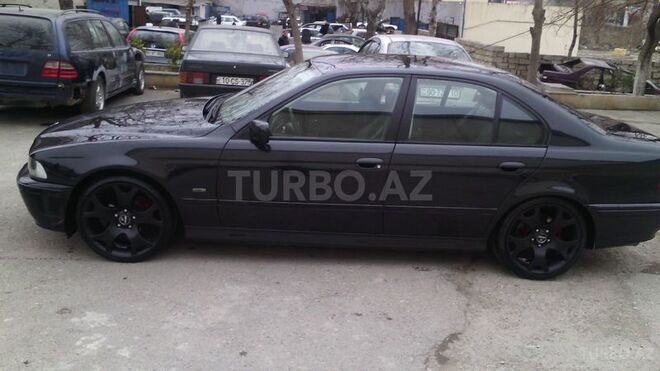 BMW 528 1998, 320,000 km - 2.8 л - Bakı