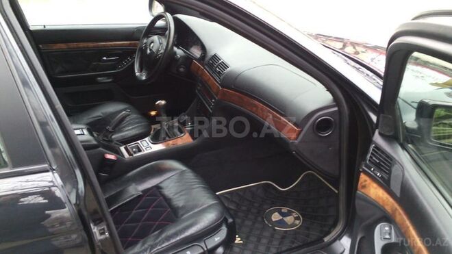 BMW 528 1998, 320,000 km - 2.8 л - Bakı