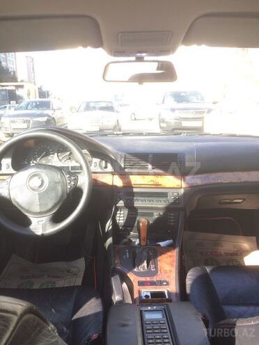 BMW 528 1998, 215,000 km - 2.8 l - Bakı