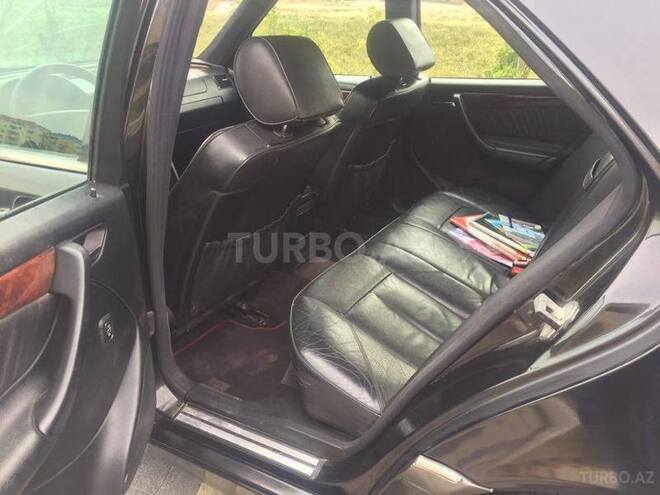 Mercedes C 220 1998, 285,000 km - 2.2 l - Bakı