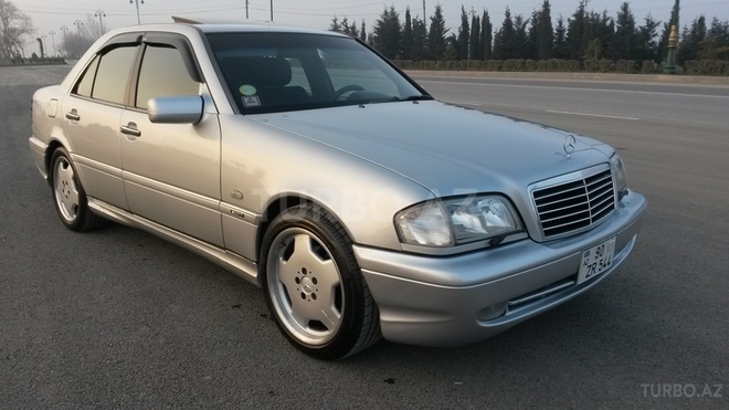 Mercedes C 240 2000, 199,800 km - 2.4 л - Kürdəmir