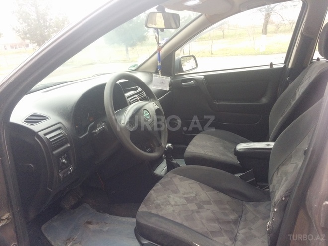 Opel Astra 1998, 350,000 km - 1.6 l - Salyan