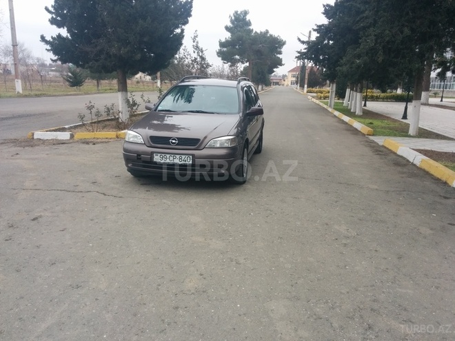 Opel Astra 1998, 350,000 km - 1.6 l - Salyan