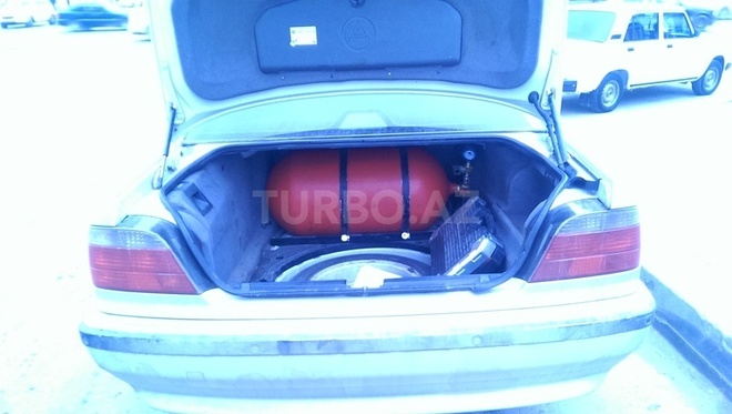 BMW 735 2001, 266,745 km - 3.5 l - Bakı