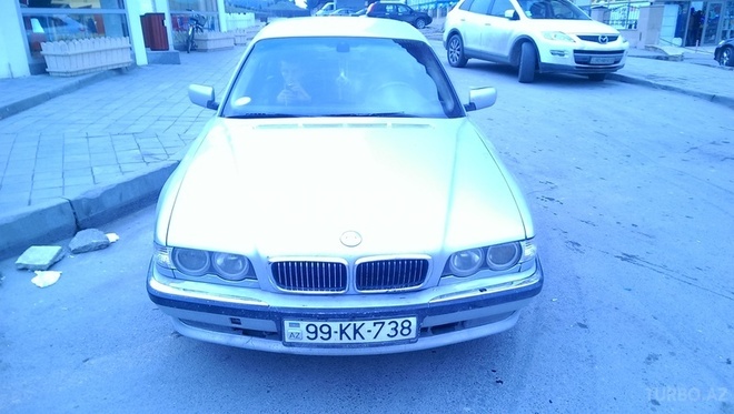 BMW 735 2001, 266,745 km - 3.5 l - Bakı