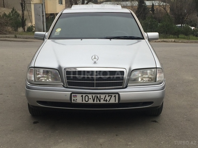 Mercedes C 200 1995, 225,000 km - 2.0 л - Bakı