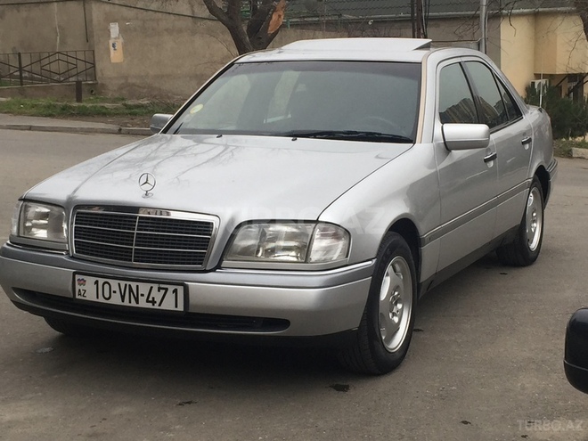 Mercedes C 200 1995, 225,000 km - 2.0 л - Bakı