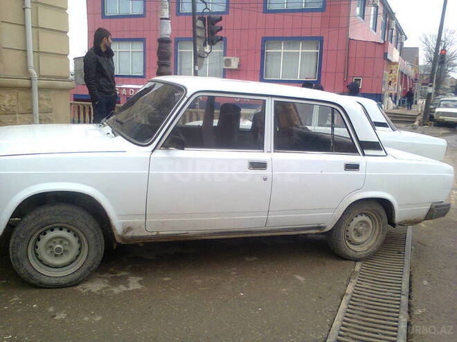 LADA (VAZ) 2107 1999, 70,000 km - 1.6 l - Şamaxı