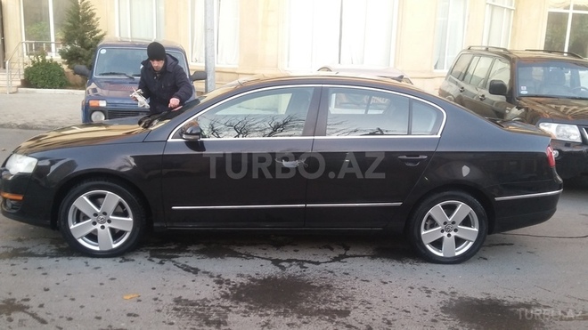 Volkswagen Passat 2007, 200,500 km - 2.0 l - Bakı
