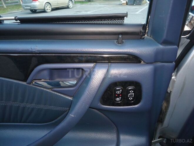 Mercedes E 320 2000, 235,000 km - 3.2 l - Sumqayıt