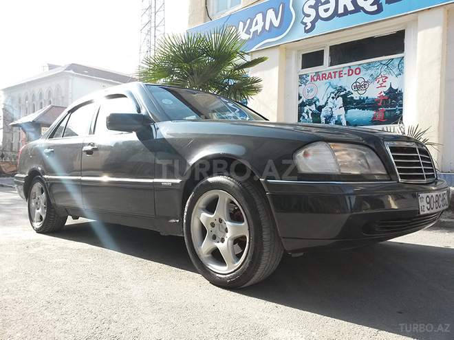 Mercedes C 180 1994, 352,568 km - 1.8 l - Şəki