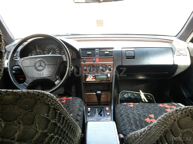 Mercedes C 180 1994, 352,568 km - 1.8 l - Şəki