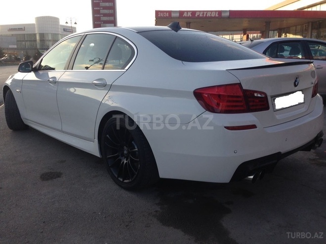 BMW 520 2011, 105,000 km - 2.0 l - Bakı