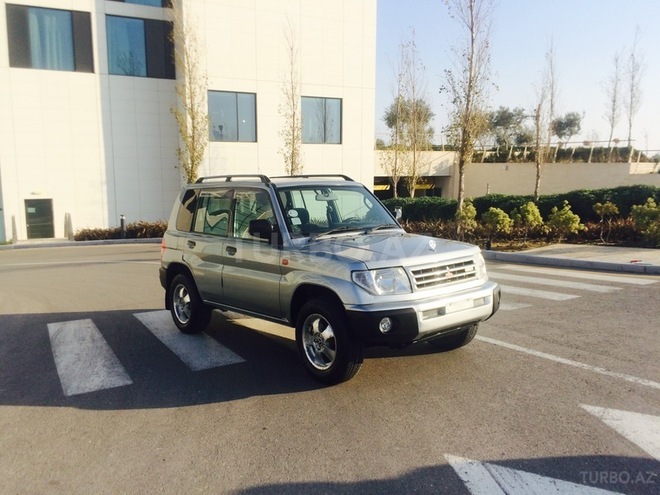 Mitsubishi Pajero io 1999, 227,926 km - 1.8 l - Bakı