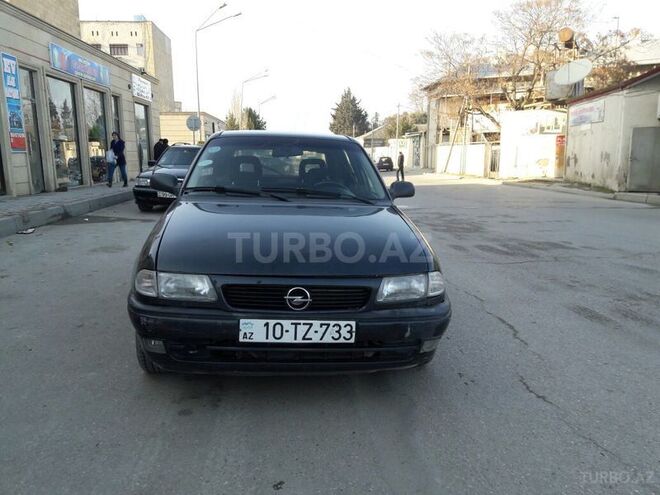 Opel Astra 1997, 350,000 km - 1.6 l - Bakı