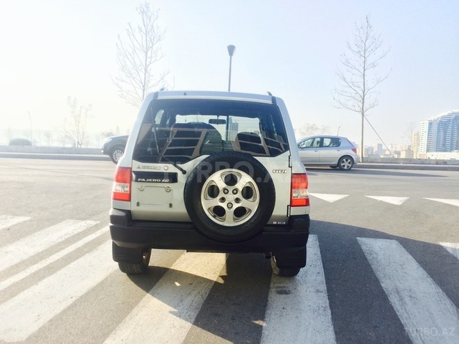 Mitsubishi Pajero io 1999, 227,926 km - 1.8 l - Bakı