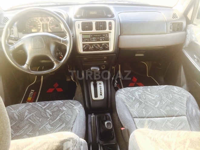 Mitsubishi Pajero io 1999, 227,926 km - 1.8 l - Bakı